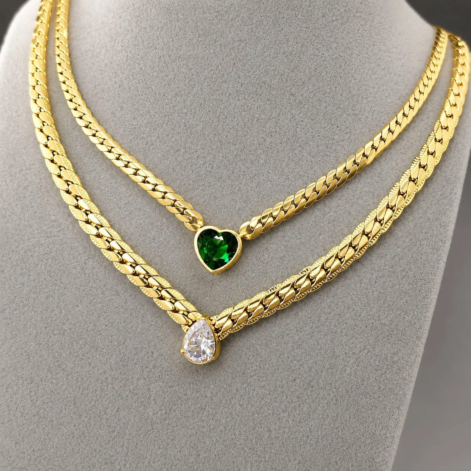 Colier Heart cu piatra zirconiu placat cu aur de 18K 2